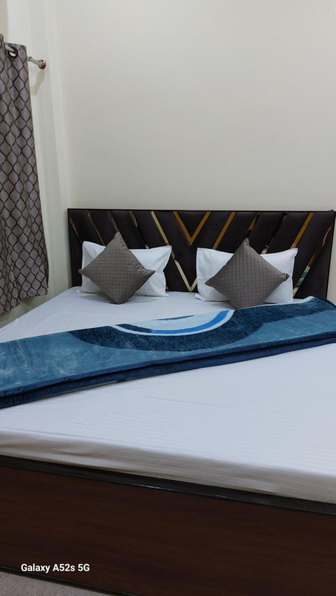 Narayani Paying Guest House Varanasi Eksteriør billede